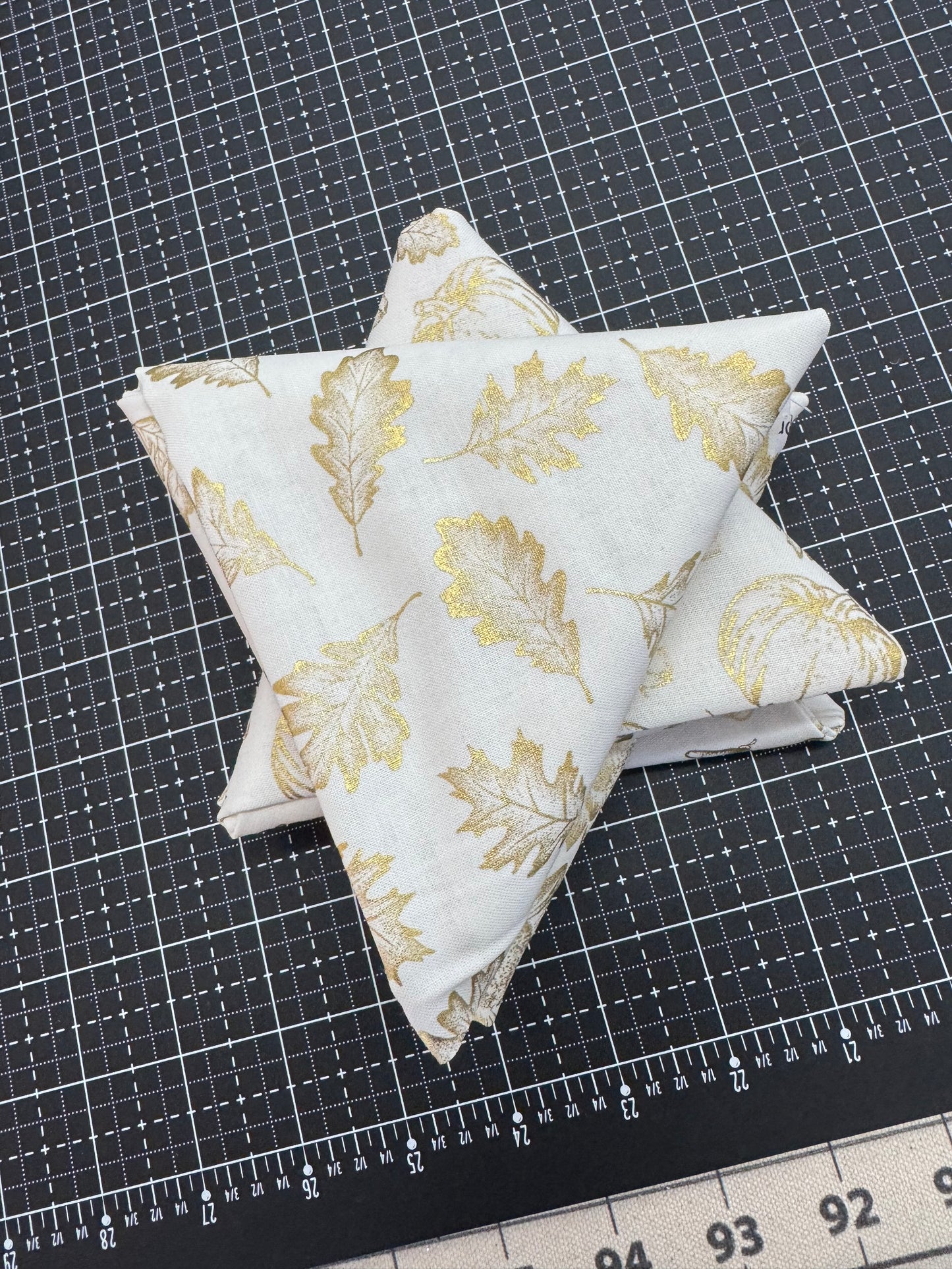 Thanksgiving Fat Quarters Set of 4 Gold Metallic on Cream 100% Cotton Fabric