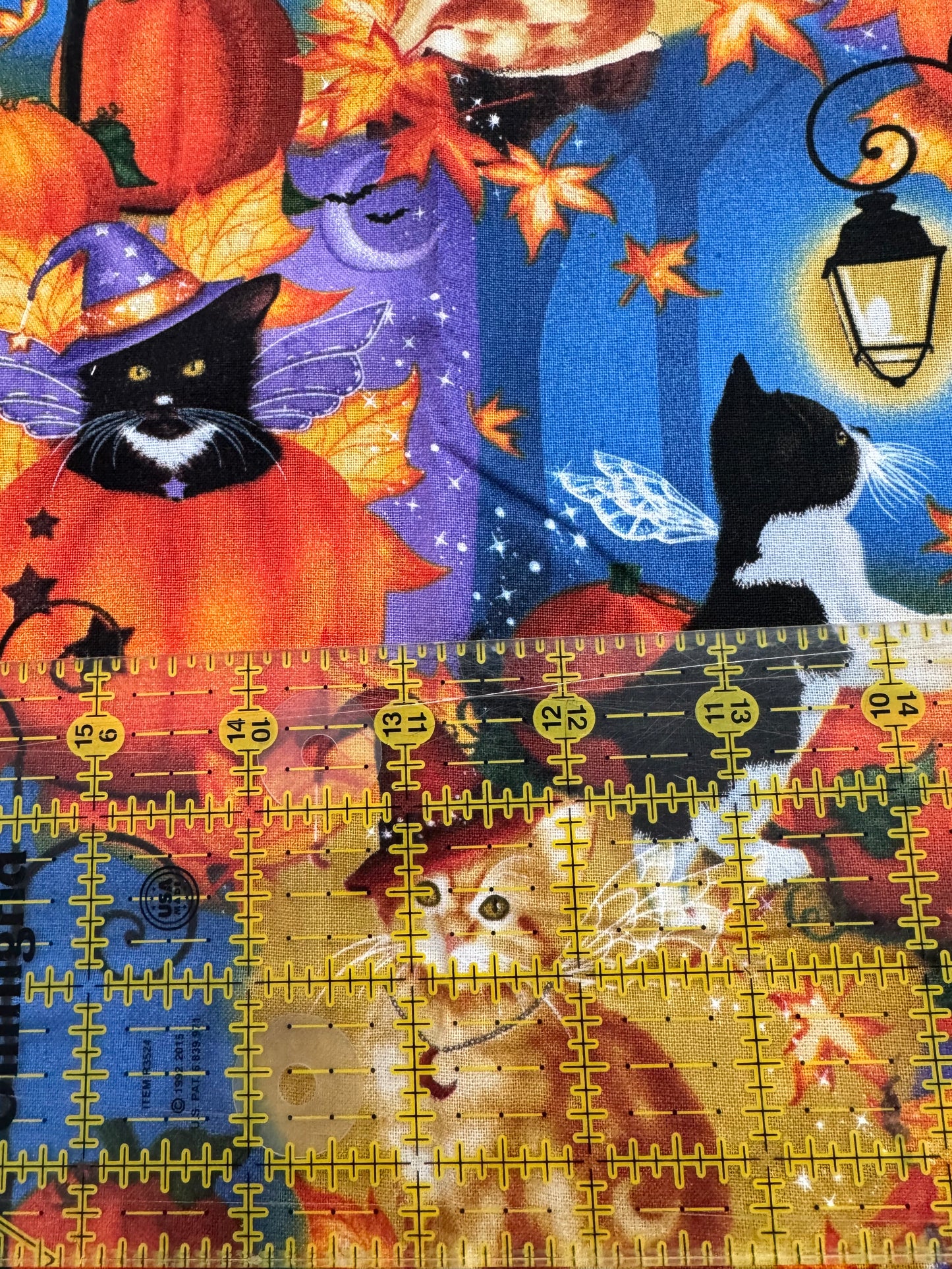 David Textiles 1 Yard PRECUT Halloween Cats and Pumpkins 100% Cotton
