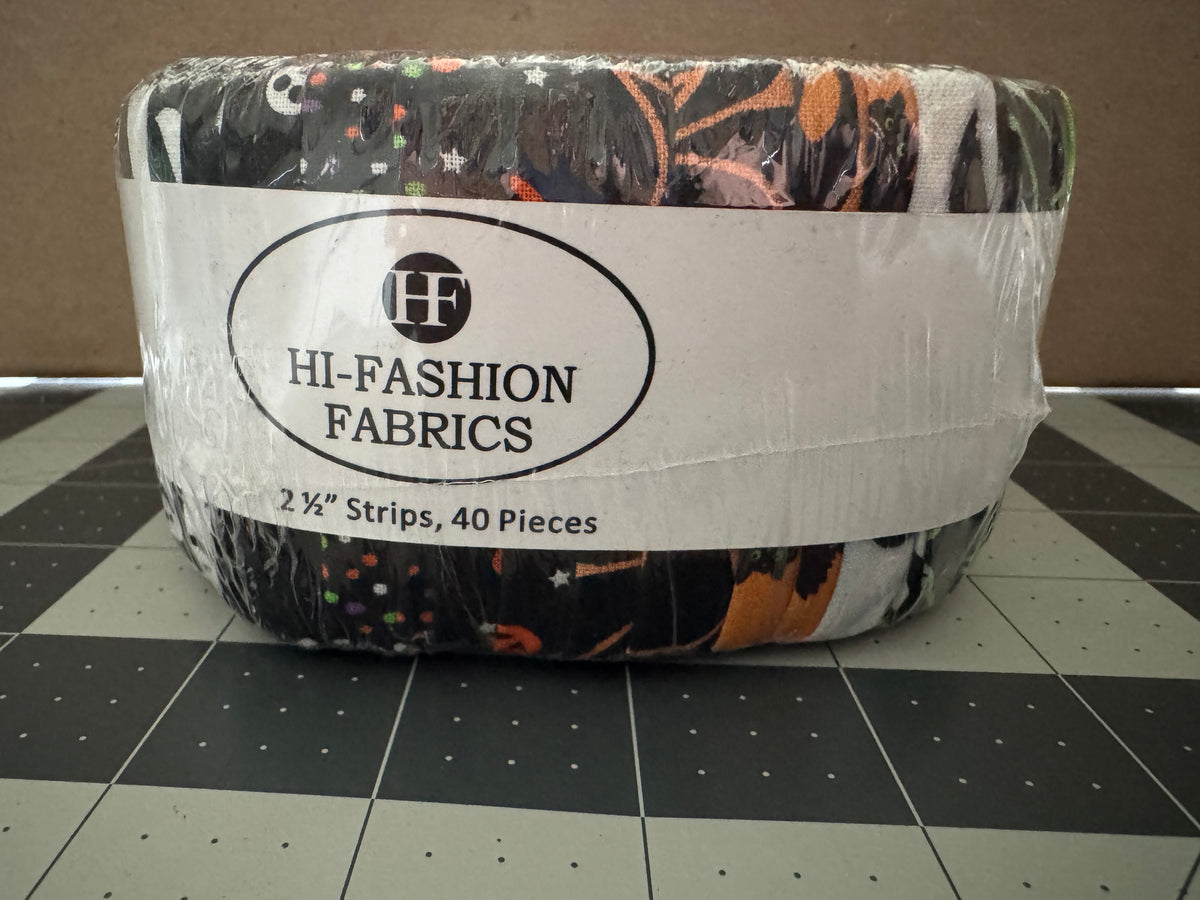 Halloween 40 2.5" x 42" Strips Minis 100% Cotton Jelly Roll