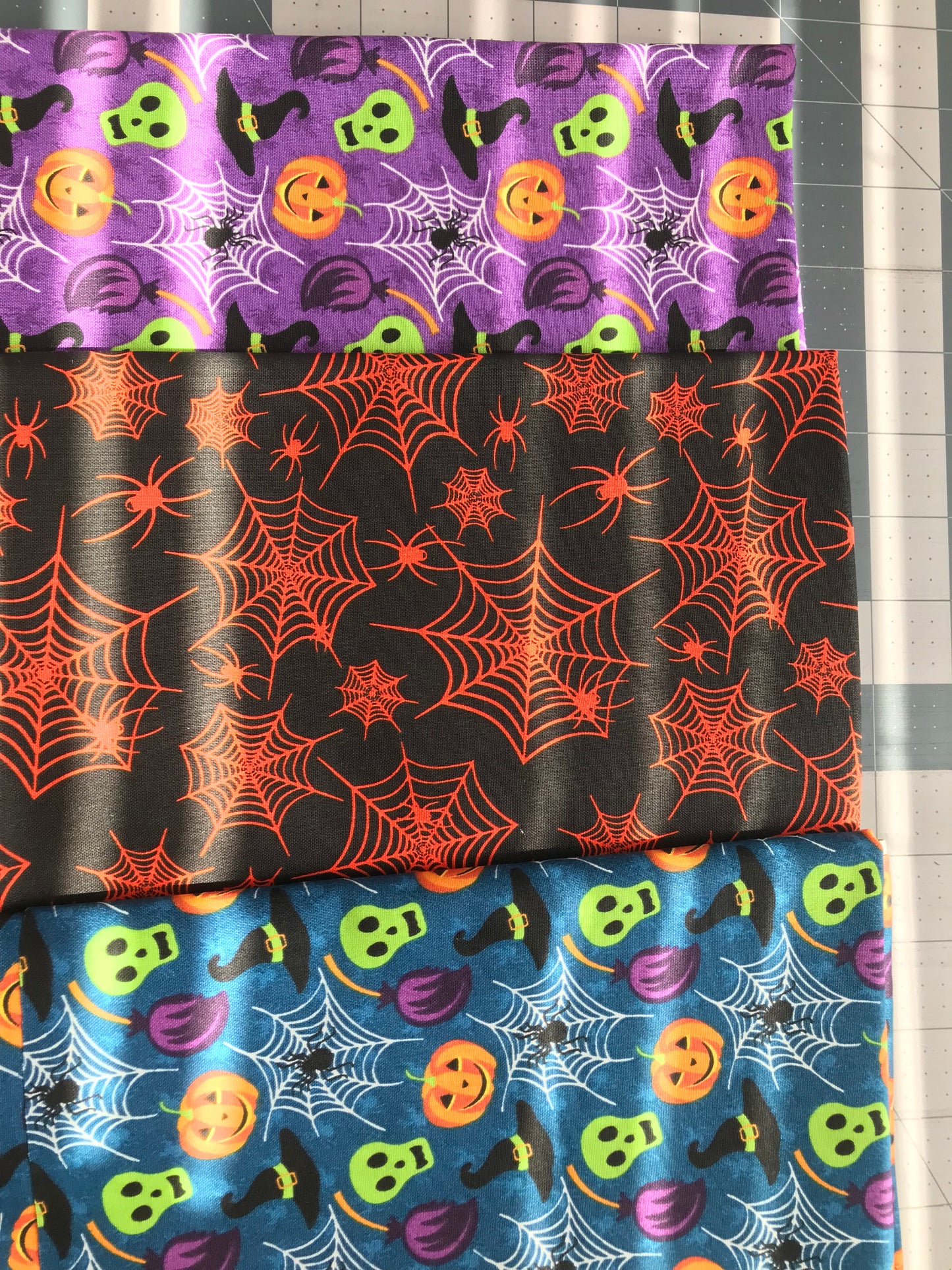 Halloween Spiderweb 100% Cotton 1 yard Precut Fabric Bundles, 3 pieces