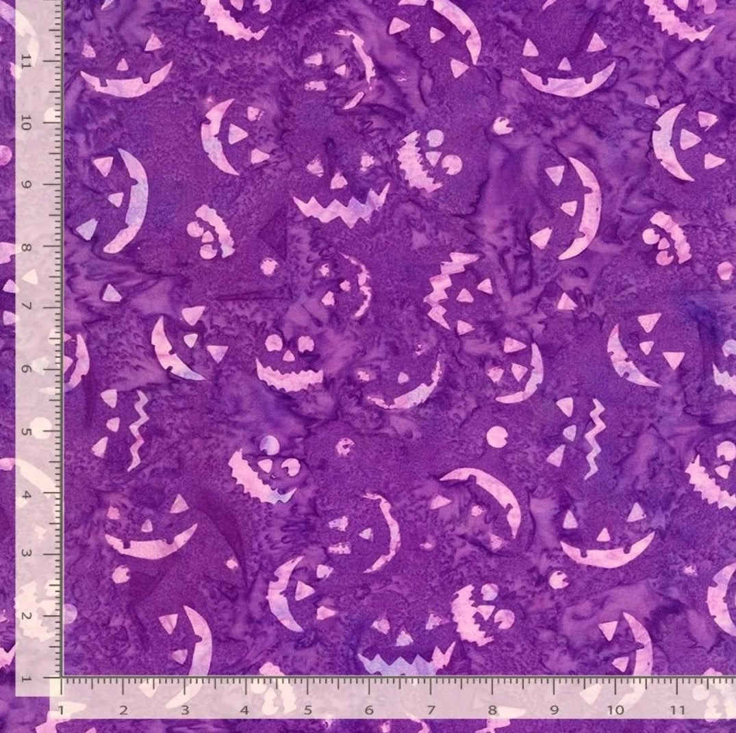 Halloween Batik Pumpkin Jack o Lantern Smiles on Purple Tonga