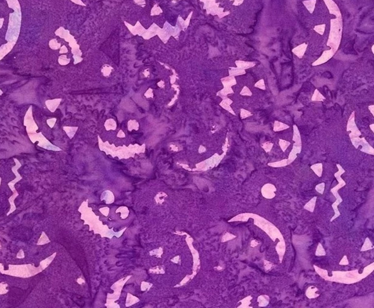 Halloween Batik Pumpkin Jack o Lantern Smiles on Purple Tonga