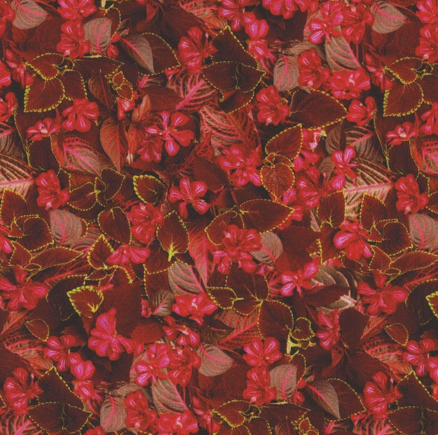 Christmas 7 Piece Fat Quarter Set 18" x 21" Hand Picked Christmas Collection Red Precut